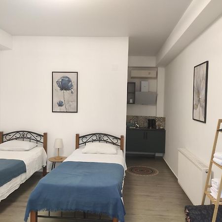 Family Нotel Banuri Kutaisi Eksteriør bilde